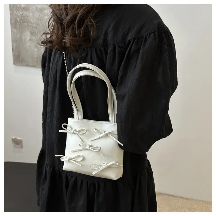 Bow Detail Mini Handbag | Women’s Chain Crossbody Purse | Elegant Evening Bag
