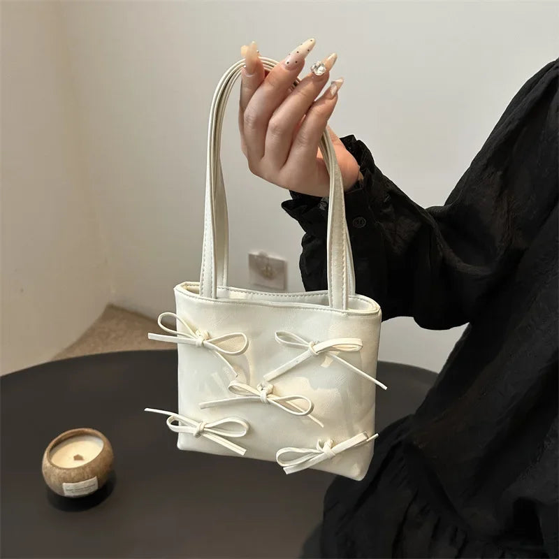 Bow Detail Mini Handbag | Women’s Chain Crossbody Purse | Elegant Evening Bag