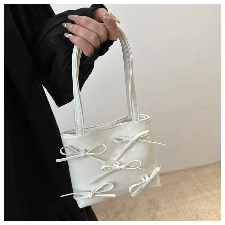 Bow Detail Mini Handbag | Women’s Chain Crossbody Purse | Elegant Evening Bag