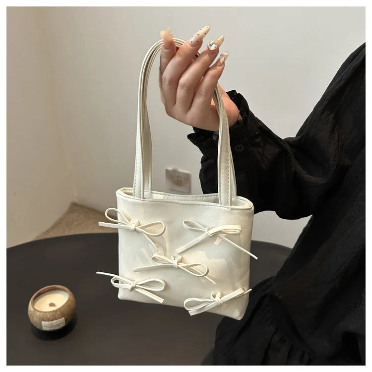 Bow Detail Mini Handbag | Women’s Chain Crossbody Purse | Elegant Evening Bag