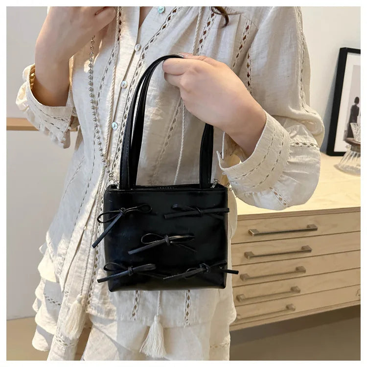 Bow Detail Mini Handbag | Women’s Chain Crossbody Purse | Elegant Evening Bag