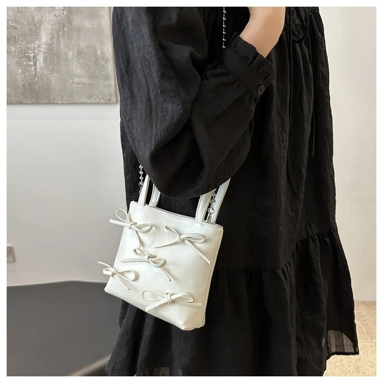 Bow Detail Mini Handbag | Women’s Chain Crossbody Purse | Elegant Evening Bag